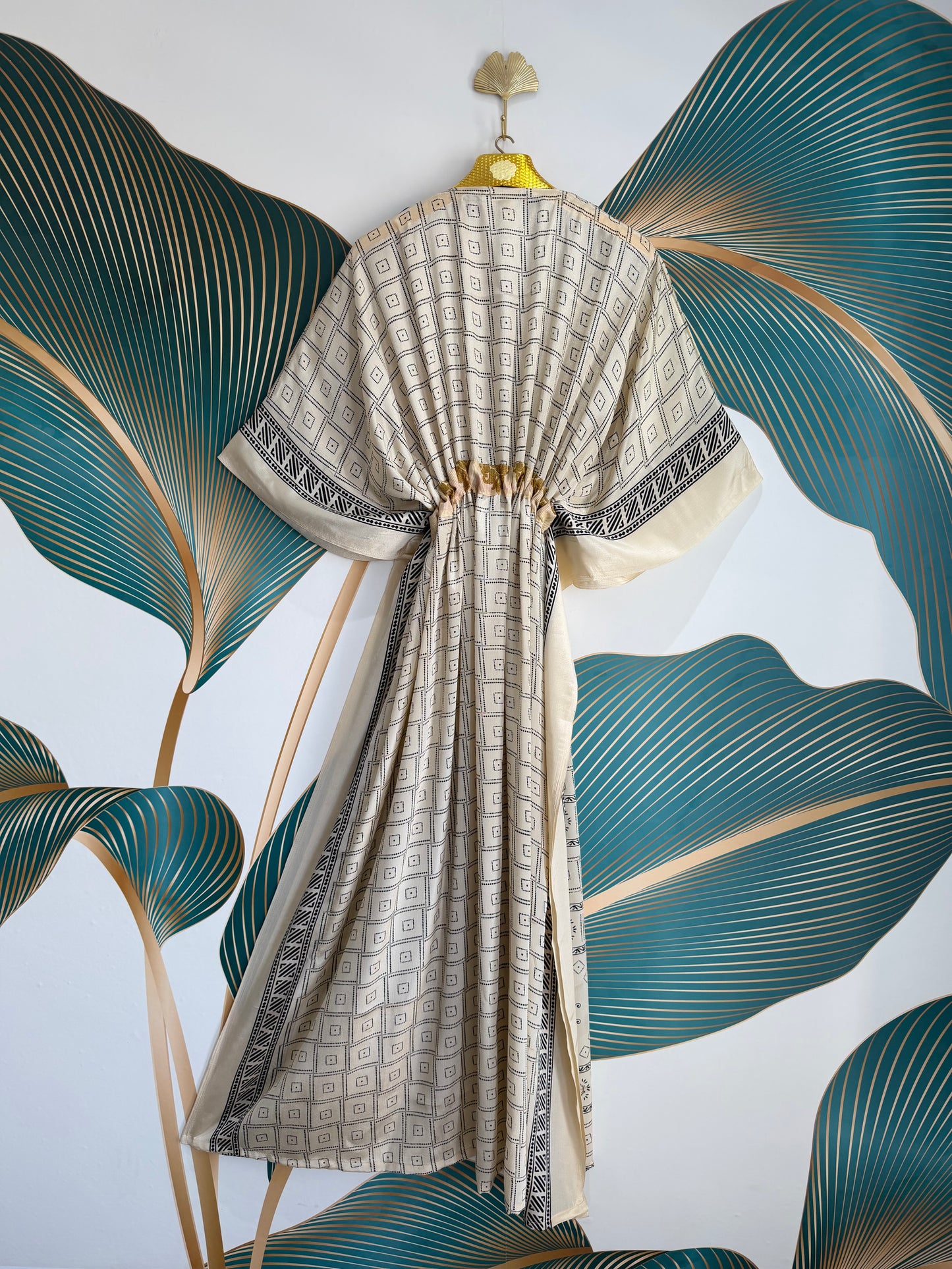 CLASSIC LONG KAFTAN