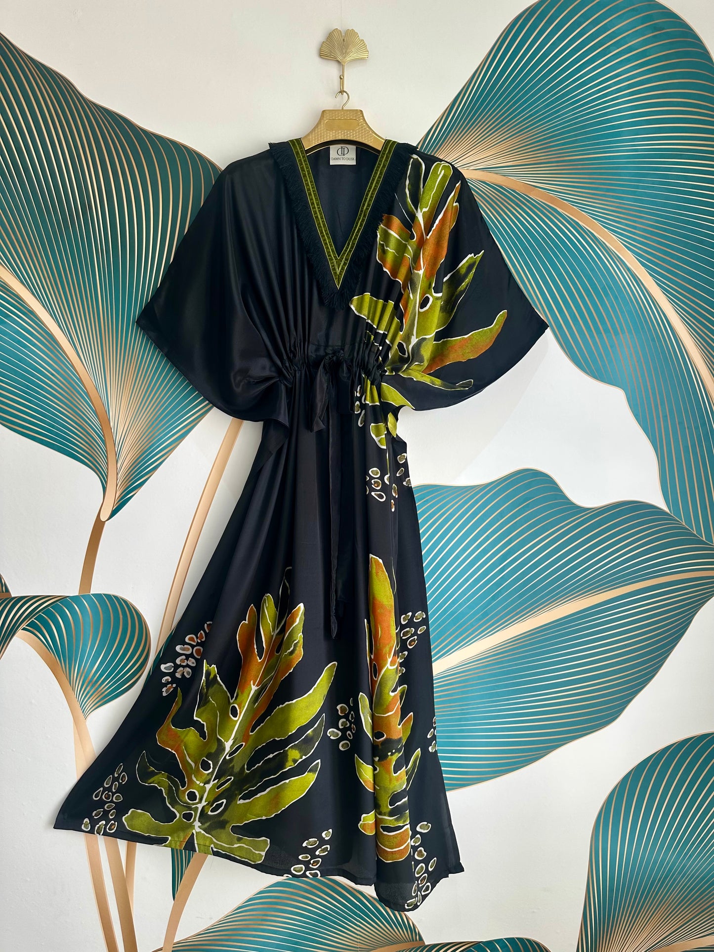 CLASSIC LONG KAFTAN