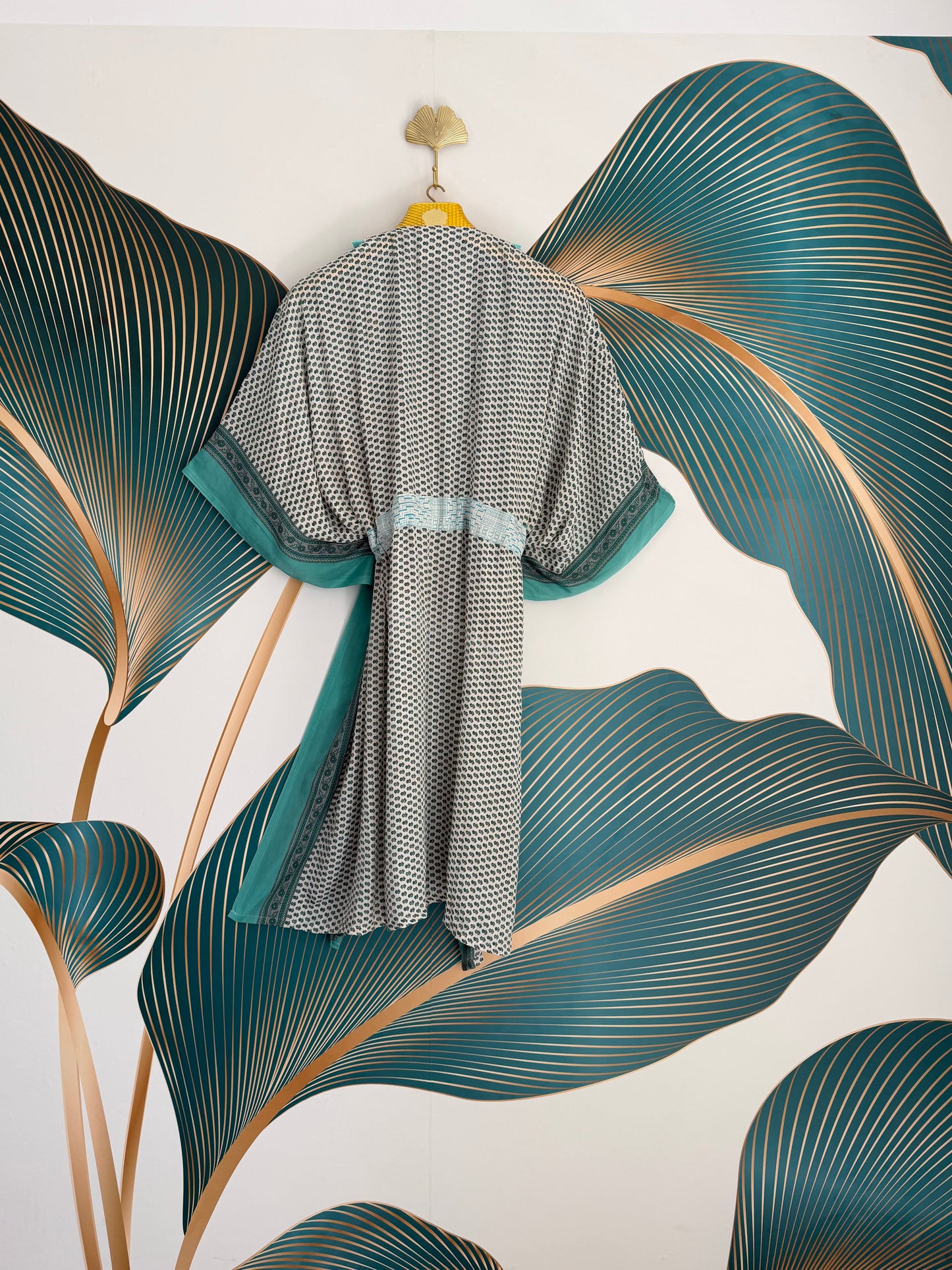 CHIC SHORT KAFTAN