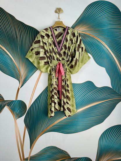 CHIC SHORT KAFTAN