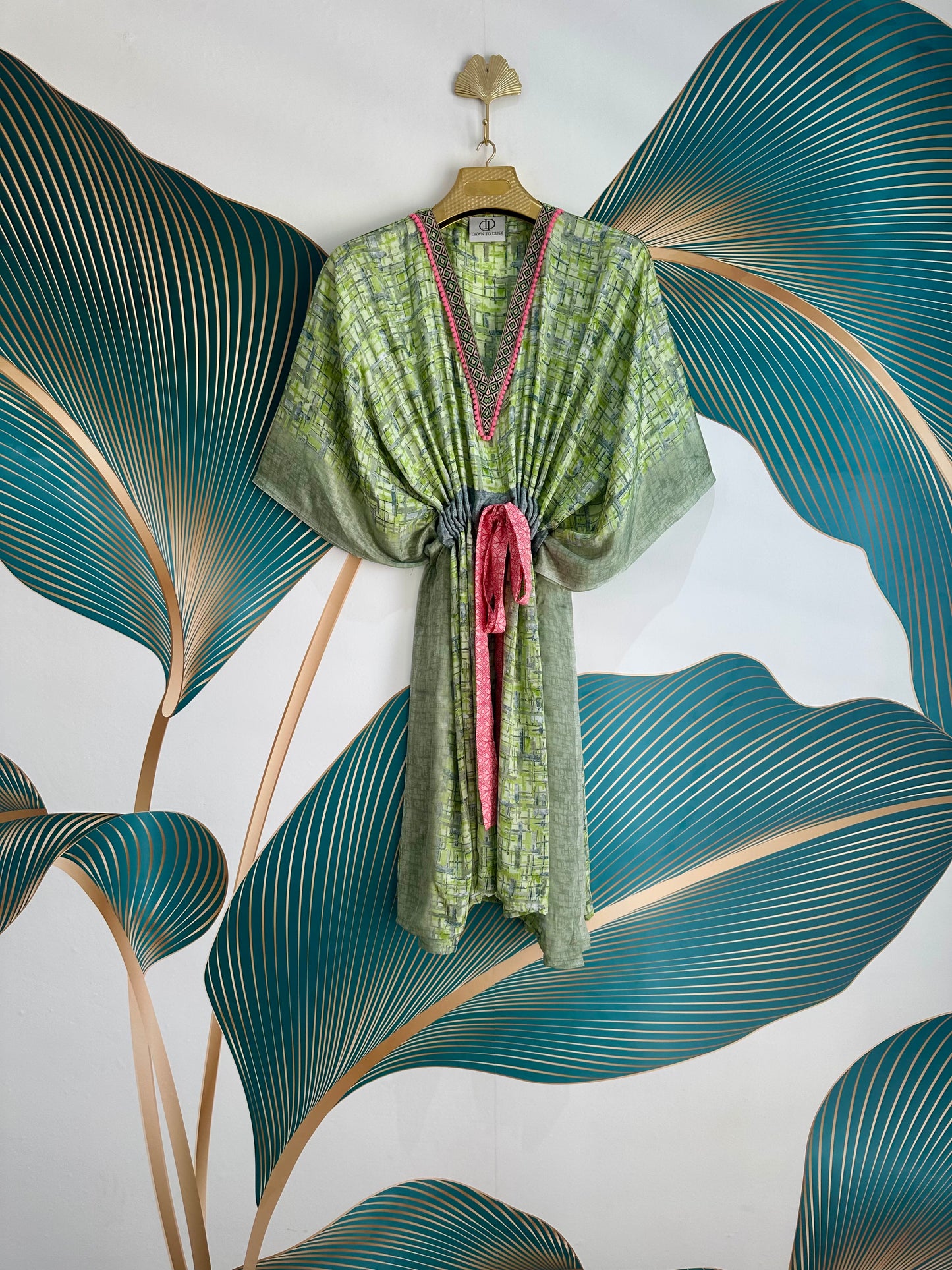 CHIC SHORT KAFTAN