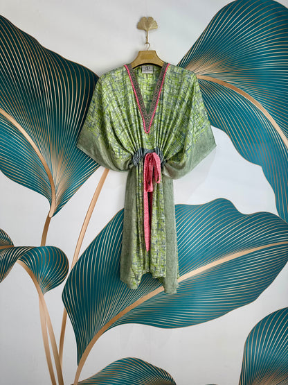CHIC SHORT KAFTAN