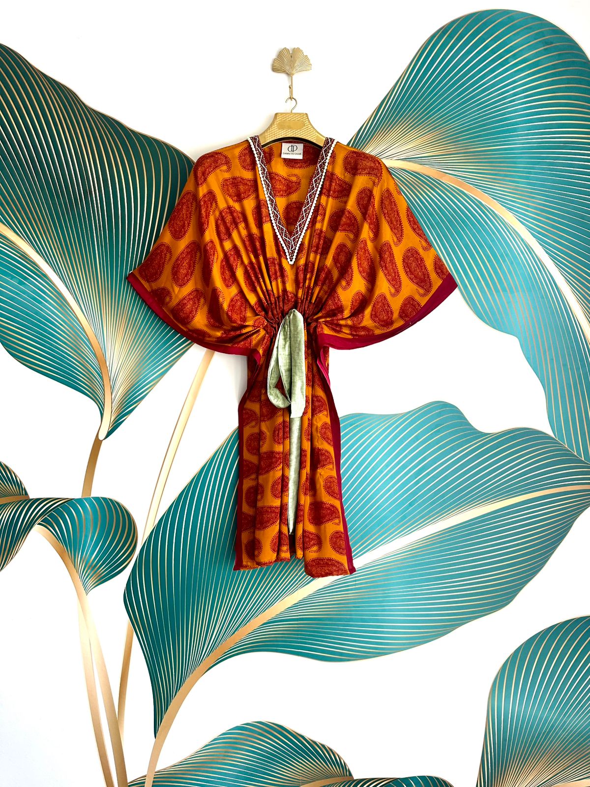 CHIC SHORT KAFTAN