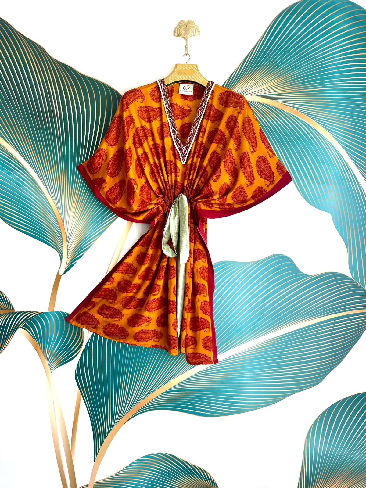 CHIC SHORT KAFTAN