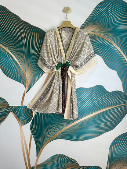 CHIC SHORT KAFTAN